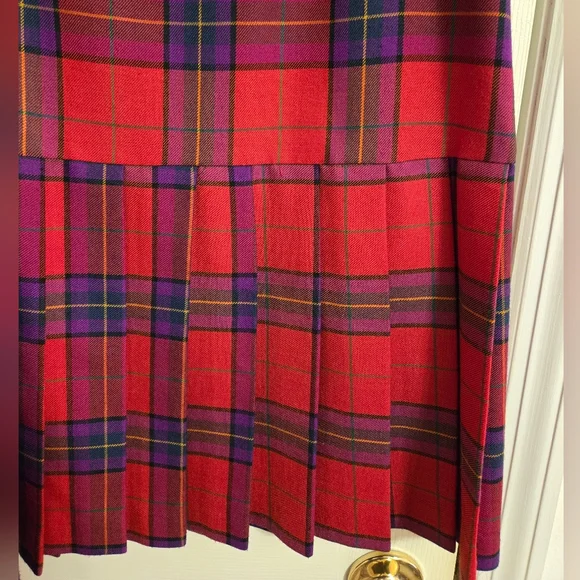 Joseph Ribkoff Vintage Plaid Red and Purple Women's Blazer and Skirt Set Size 10 - Picture 7 of 12